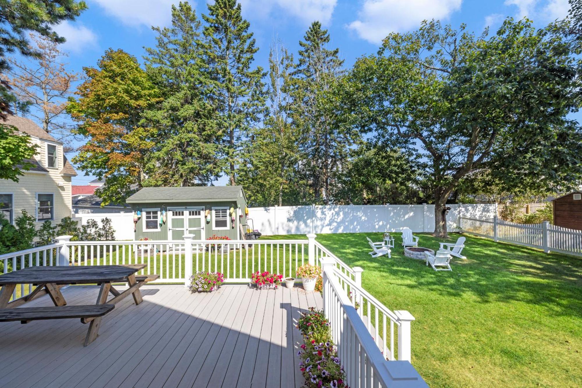 Pine Point Beach House With Deck, Fire Pit & Porch สการ์โบโรห์ ภายนอก รูปภาพ
